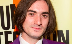George Maguire to star in new UK tour of <em>20th Century Boy</em>