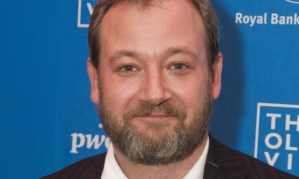 James Dreyfus to star in LMTO's <em>Candide</em>