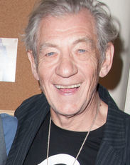 Video: Ian McKellen helps The Handlebards take the Ice Bucket Challenge