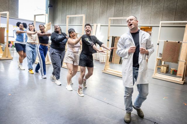 The cast of Shucked in rehearsals (2)
